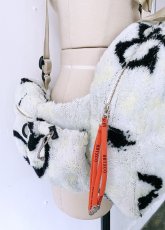 画像16: ペインティングボア浮き輪リュック (16)